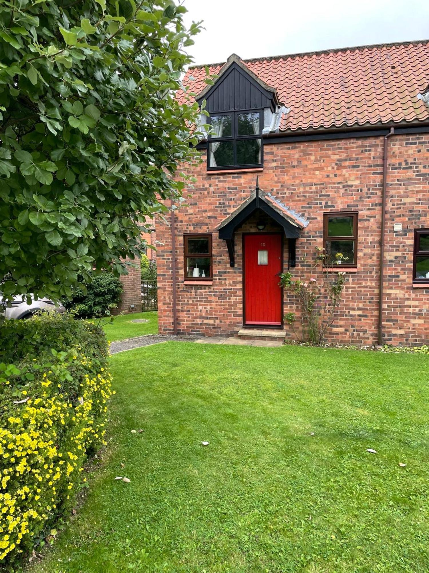 Runaway Cottage, Whitby Esterno foto